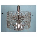 kristallen lampen serie <p>€ 650,00 VERKOOP (alleen als serie te koop)</p>
<p>3 verschillende lampen / 35 x 28 cm (lxb) / kristal</p>